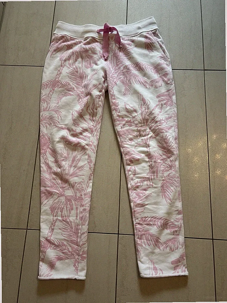 Juvia Jogginghose M Top Zustand