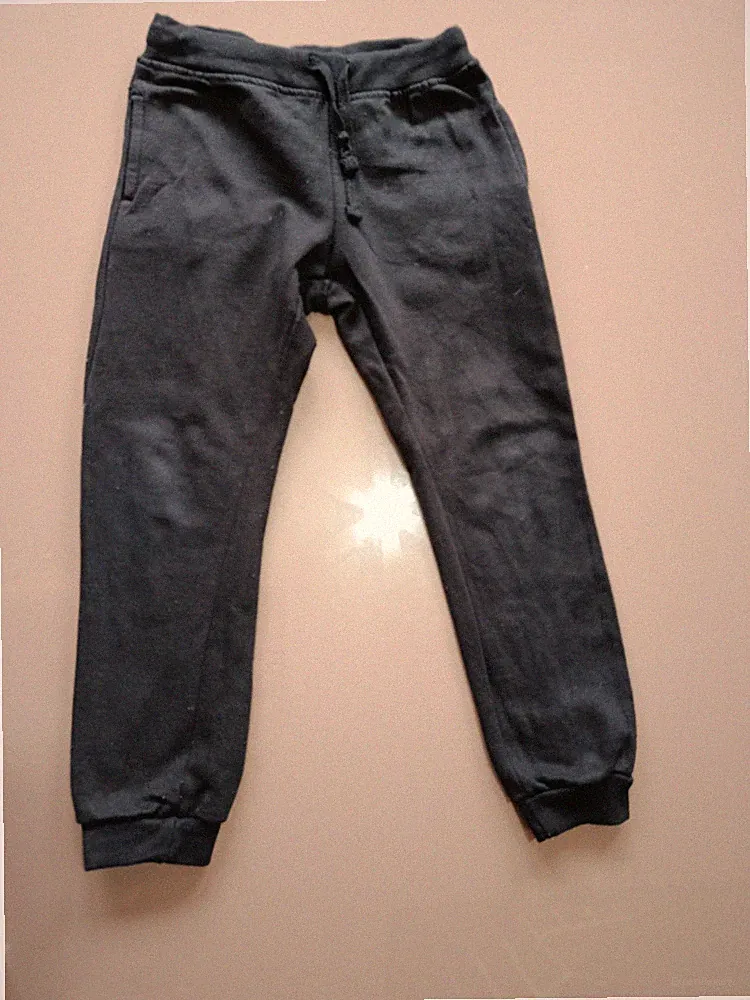 Kinder Jogginghose