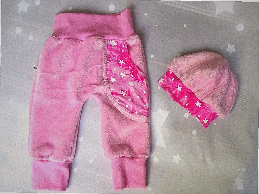 Kombi Weiche Samt Babyhose Jogginghose Pumphose Mütze Gr. 62/68 handmade