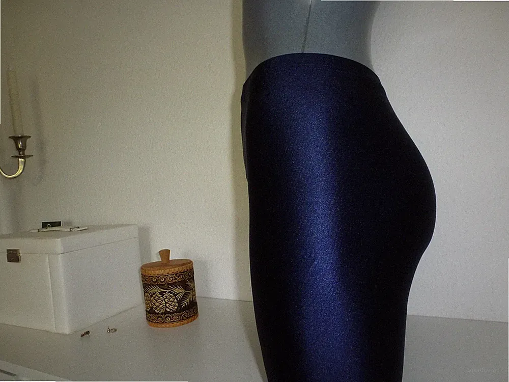 KS Capri Leggings Sporthose Jogginghose Yoga Fitness Gr. M neu kurz