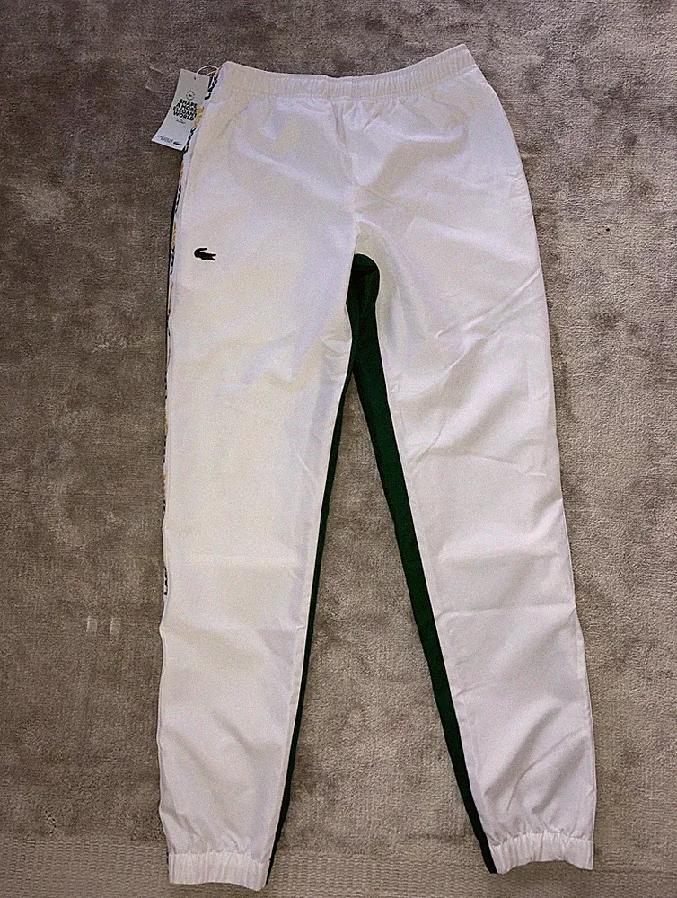 Lacoste Jogging Hose Regular Fit Neu Gr. XS Farbe Weiß / Grün Mit Logo Seitlich