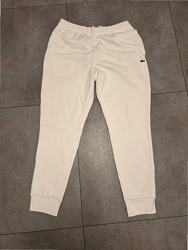 Lacoste Jogginghose Größe XL, weis