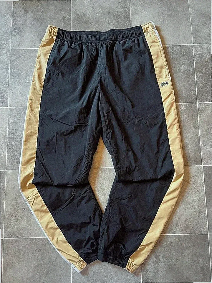 Lacoste Trackpants vintage Männer Trainingshose Retro schwarz/gold Größe XL