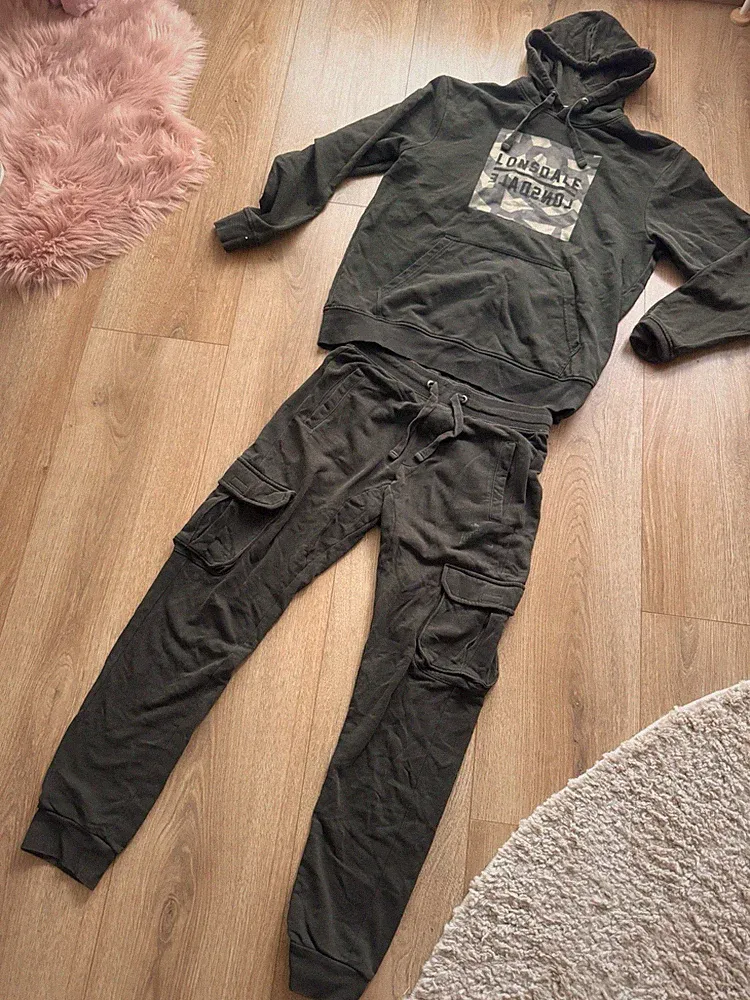 Lonsdale Cargo