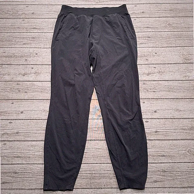 Lululemon Surge Joggers Men's 30 Gray Tapered Athletic Running Training Workout