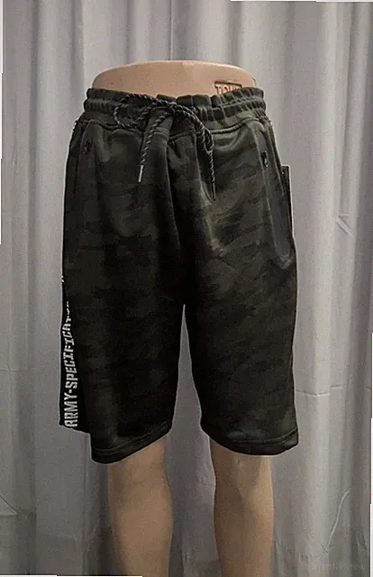 Mil-Tec Trainingshose (Shorts) woodland Größe M, keine Beschädigungen