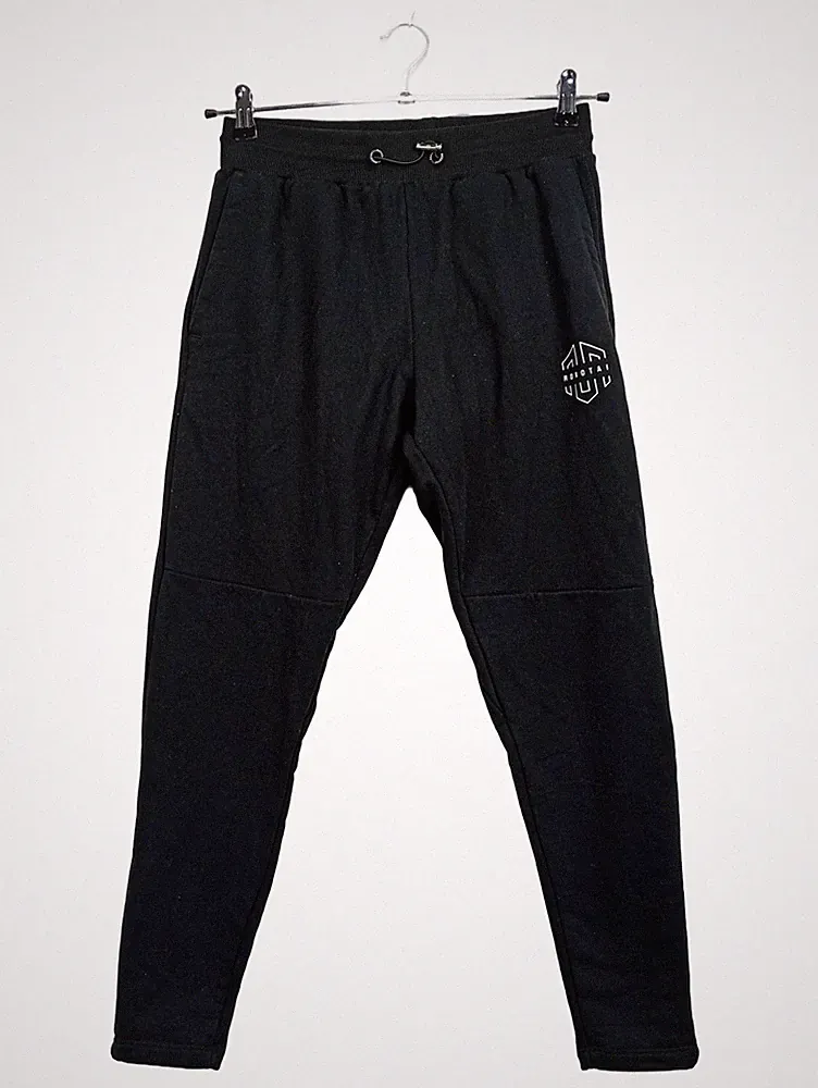 46 Slim Fit