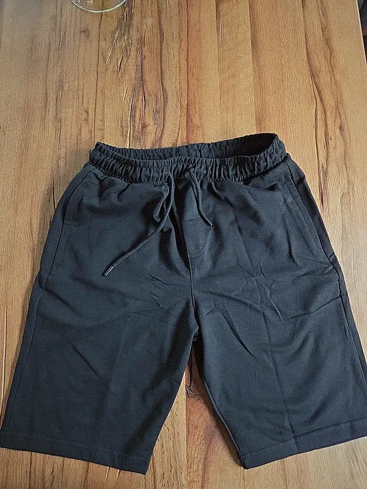 NEU Herren Sweathose schwarz, Gr M, 2 seitliche Taschen mit Reissverschluss