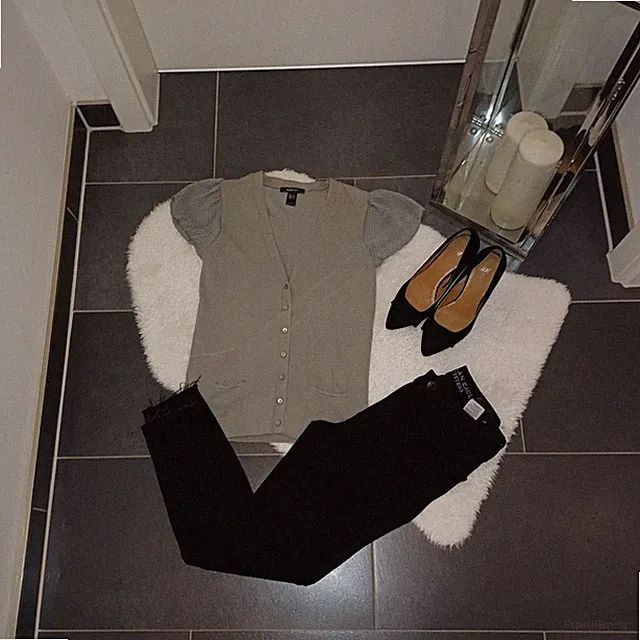 Neu Set Outfit S36 38 Strickjacke punkte Mango Jeggings Hose schwarz stretch Top