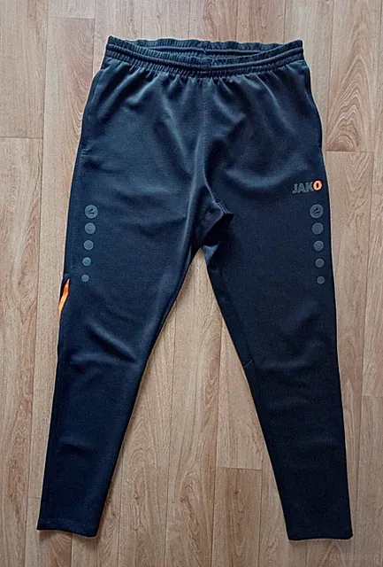 neuwertige Jogging-/Freizeit-Hose ~ Jako ~ Gr. L ~ schwarz ~ lang