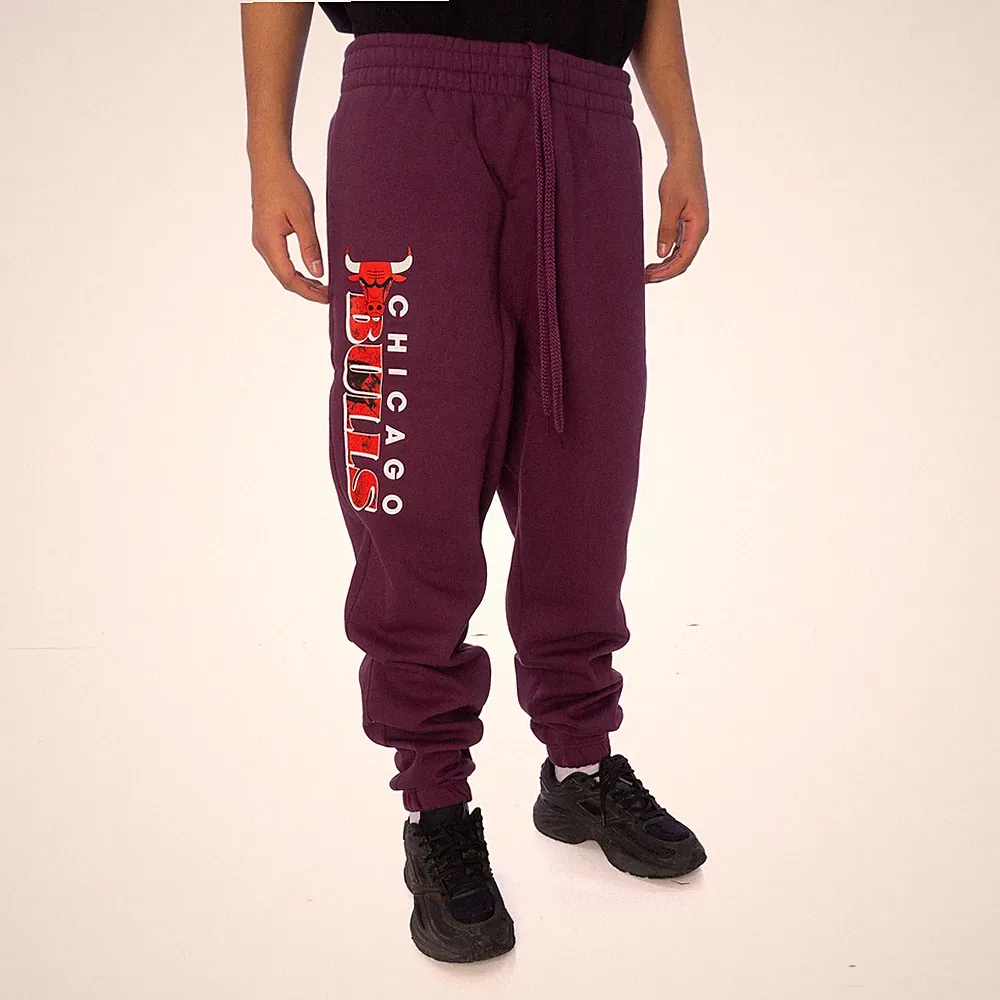 New Era NBA Chicago Bulls Hose Herren Jogginghose lila 18090