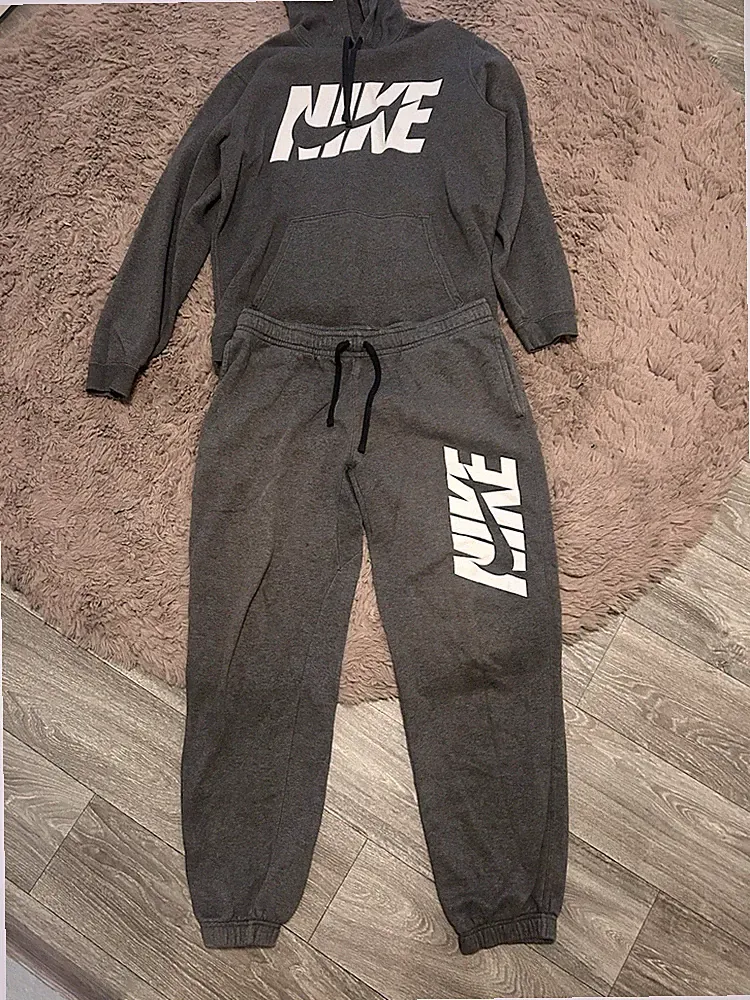 Nike Air Jogging Anzug Grau Gr. XL