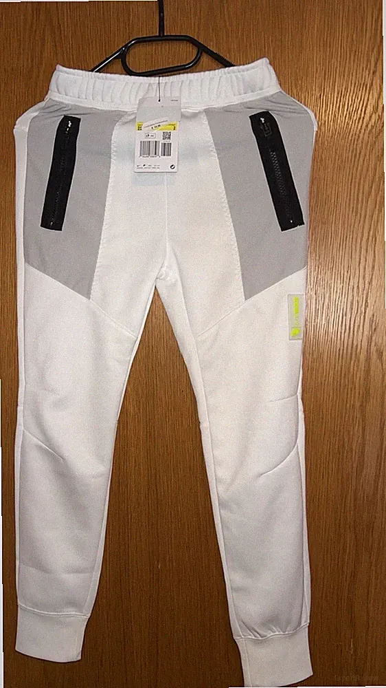 Nike Air Max Fleece Jogger Jogginghose Unisex Weiß Grau Neon Gr. 128 NEU