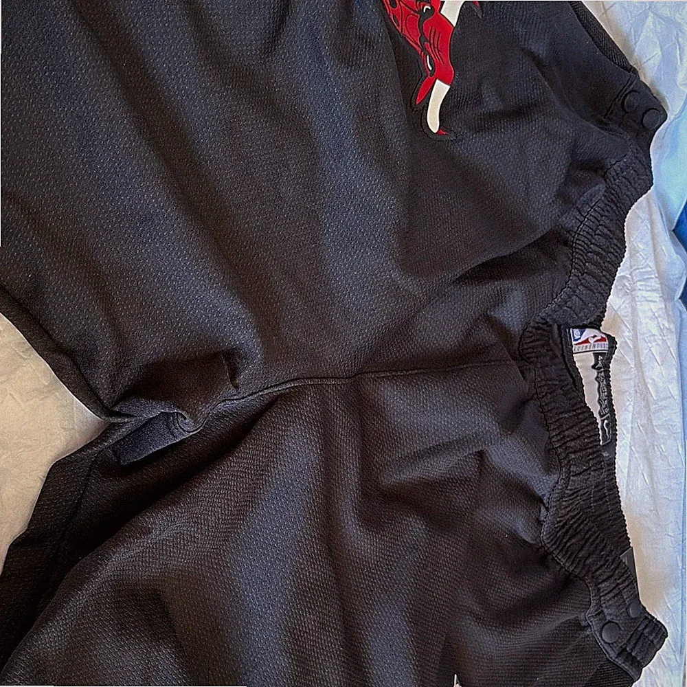 Nike Chicago Bulls Herren Basketball-Hose 4XL Tall kurz Schwarz