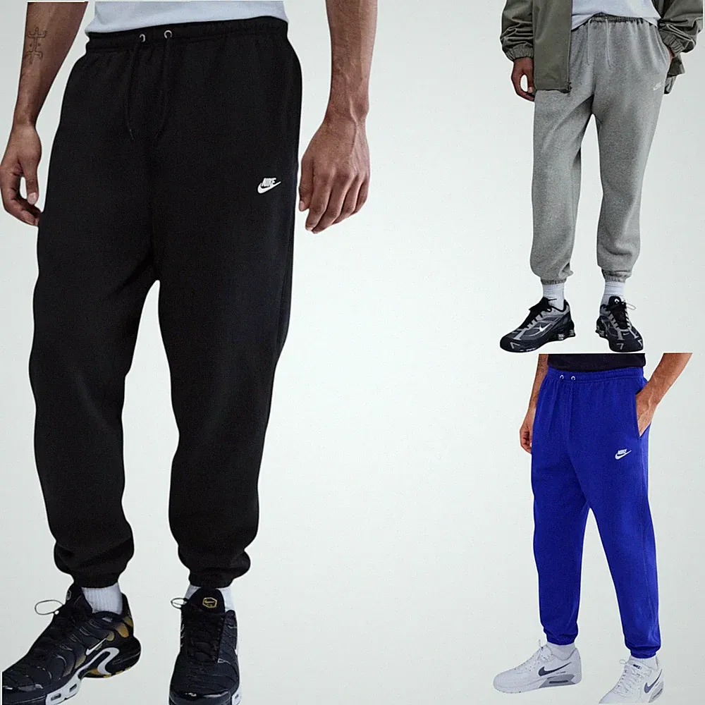 Nike Club Herren Jogginghose FN3808 Cuffed Brushed Fleece bestickt Hose