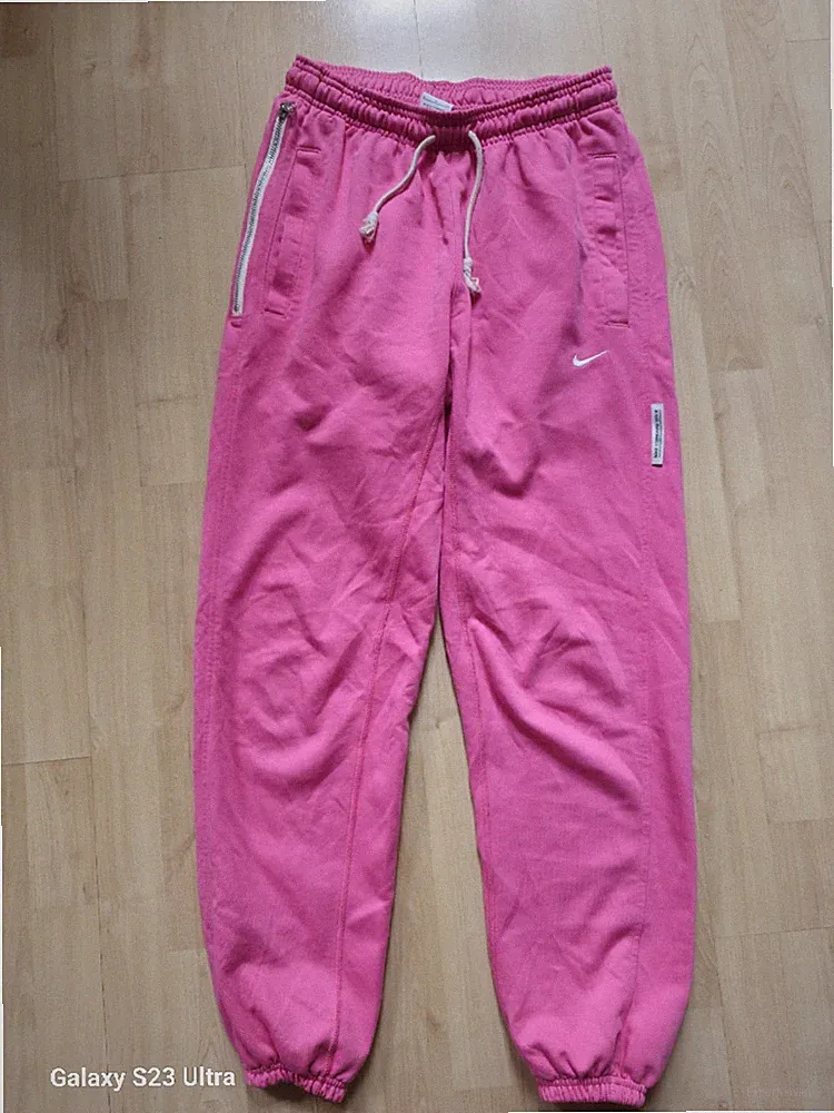 Nike Damen Jogginghose Dri-Fit Standard Issue Sweatpants Gr.S Joggers pink