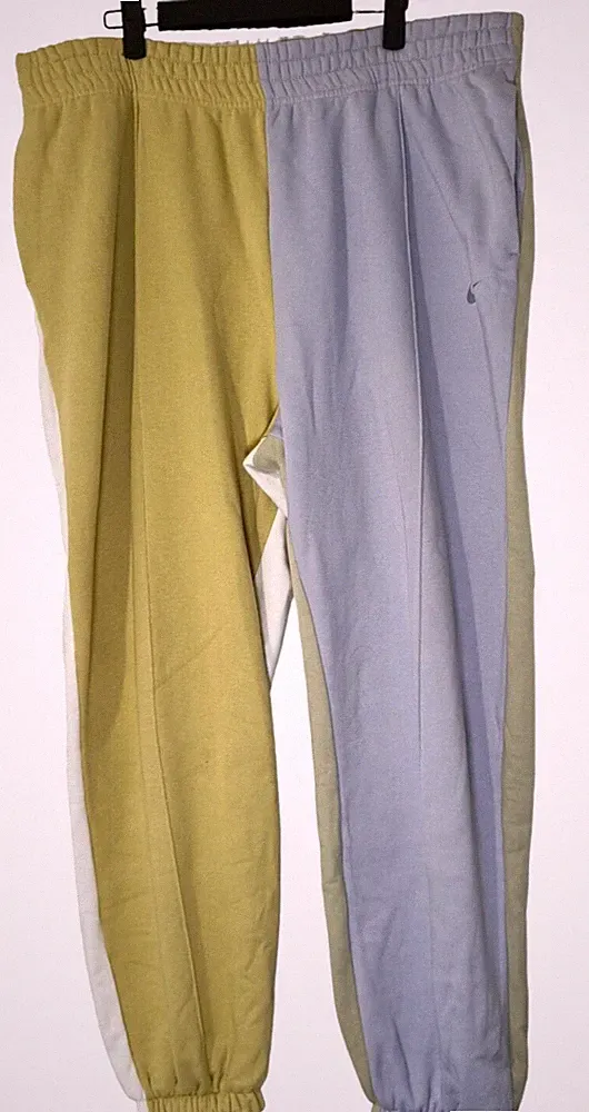 NIKE Damen Jogginghose Gr. XL Fleece Joggers Colorblock Training Sport Gym