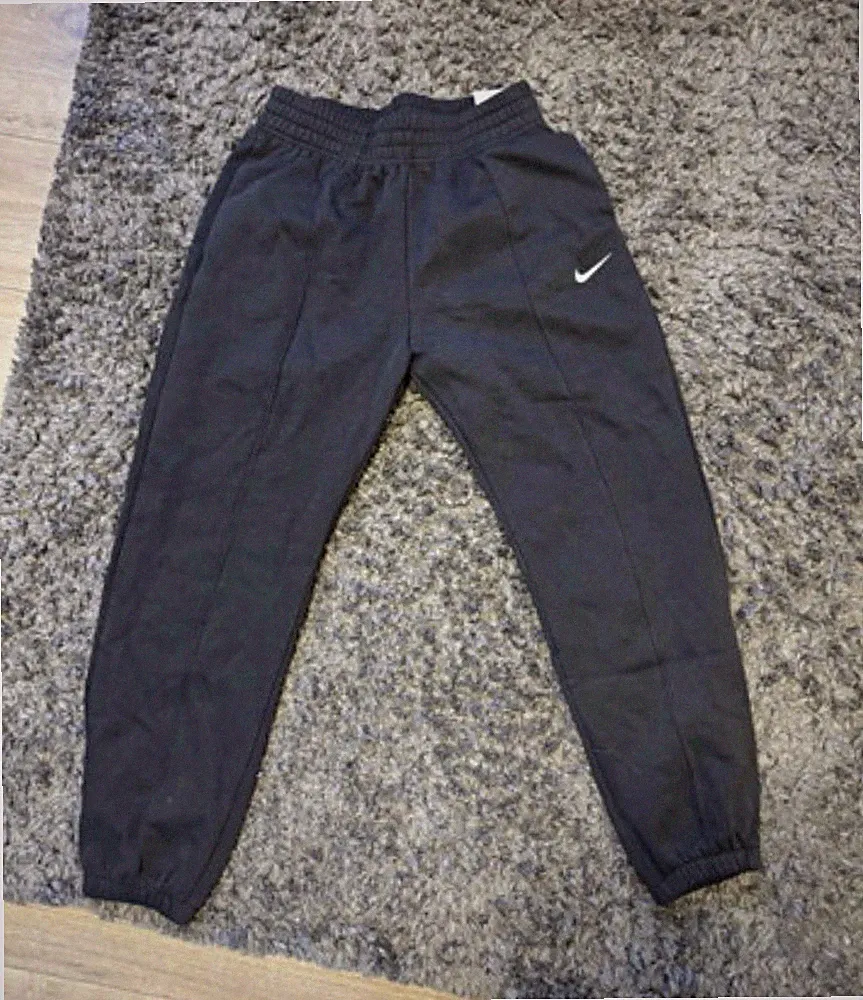 Nike Damen Jogginghose Schwarz M Loose Fit Mid Rise Fleece Baumwolle Tapered