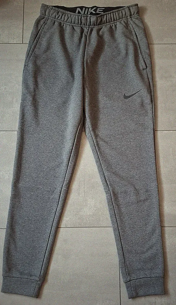Nike DRI-FIT Herren Sweathose Jogginghose grau - melange Gr. S NEU