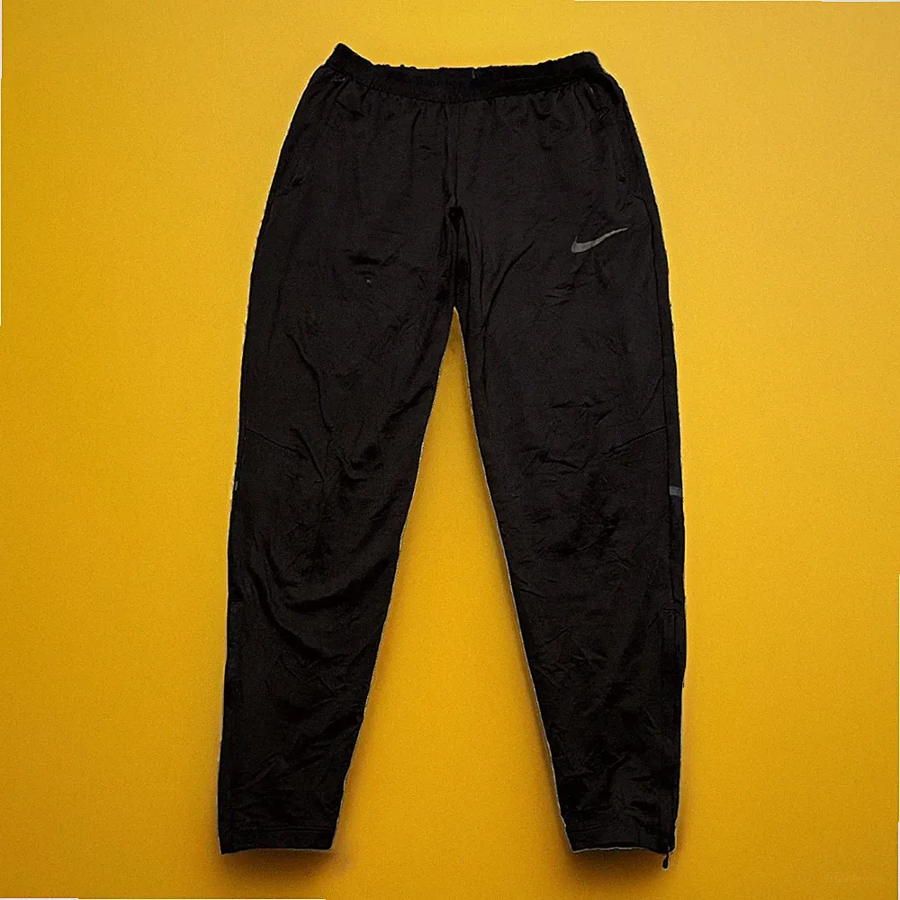 Nike Dri-Fit Herren Trainingshose Jogginghose Sporthose Laufhose Gr. M #EE6-27
