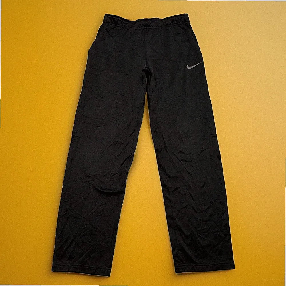 Nike Dri-Fit Herren Trainingshose Jogginghose Sporthose Laufhose Gr. M #EE6-31