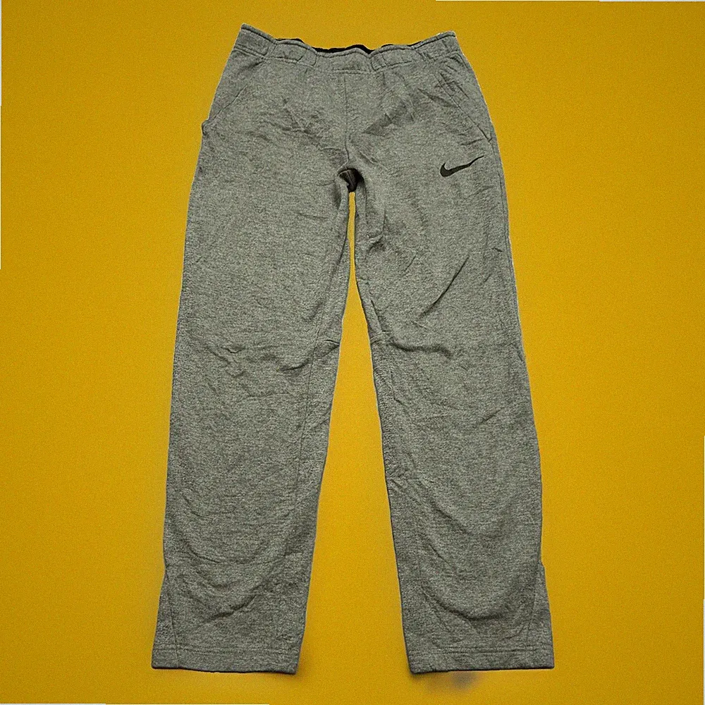 Nike Dri-Fit Herren Trainingshose Jogginghose Sporthose Laufhose Gr. S #EE2-27