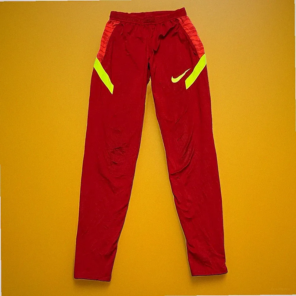 Nike Dri-Fit Herren Trainingshose Jogginghose Sporthose Laufhose Gr. S #EE7-16