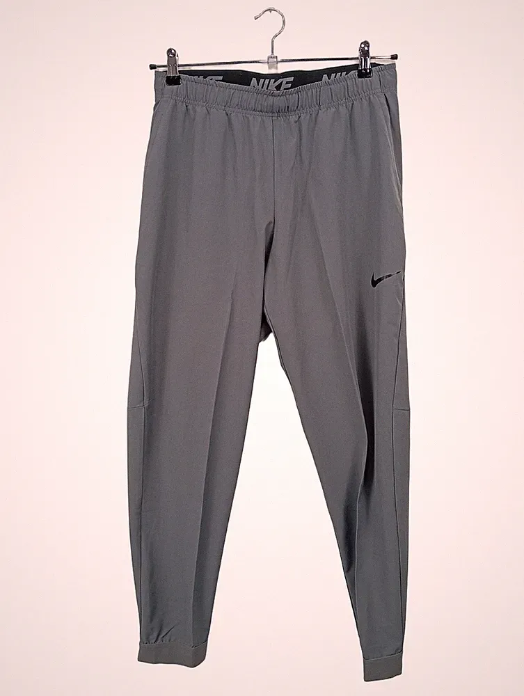 Nike Dri-FIT Jogginghose Herren Sport Trainingshose Grau Gr. 48 M