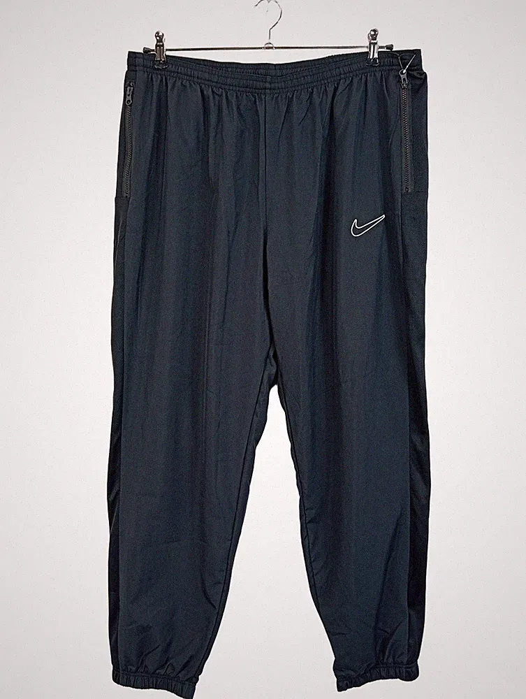 Nike Dri-FIT Jogginghose Herren Trainingshose Sport Schwarz Gr. 54 XXL