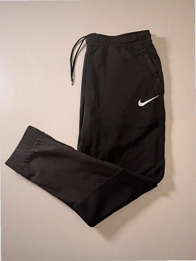 Nike Dri-FIT Jogginghose schwarz Logo bestickt weiß Gr. XL 1XL sehr #1279