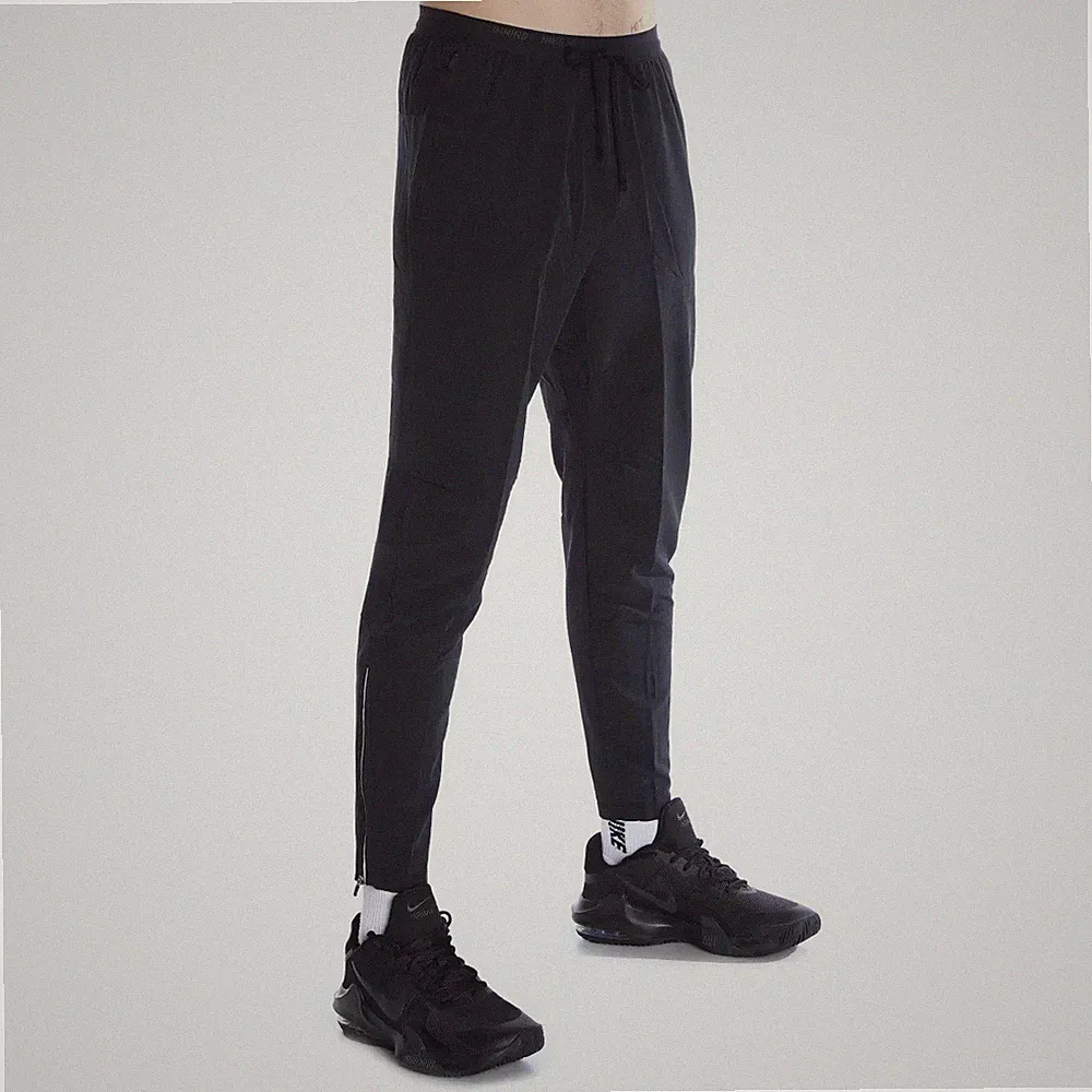Nike Dri-FIT Phenom Elite Herren Woven Laufhose Jogginghose DQ4745-010 Schwarz