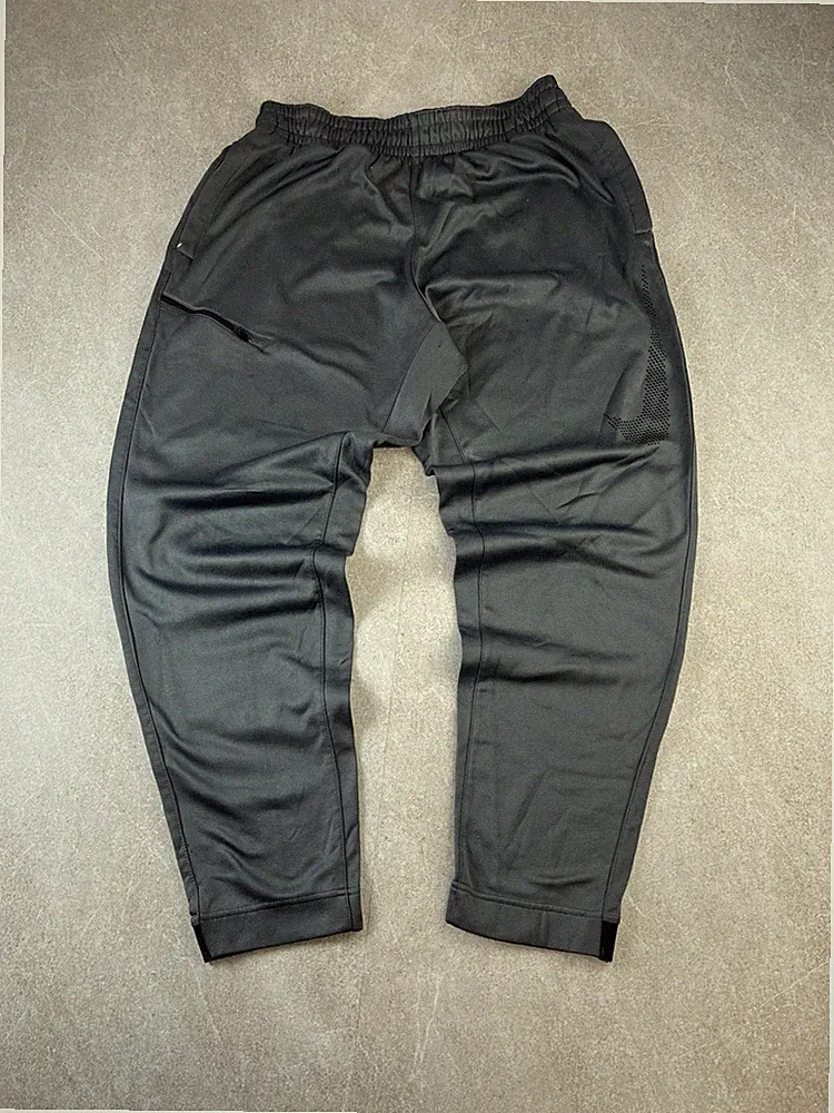 Nike Dri-Fit Trainingshose Grau Herren XL Tapered Jogginghose Training Gym Reißverschlusstaschen