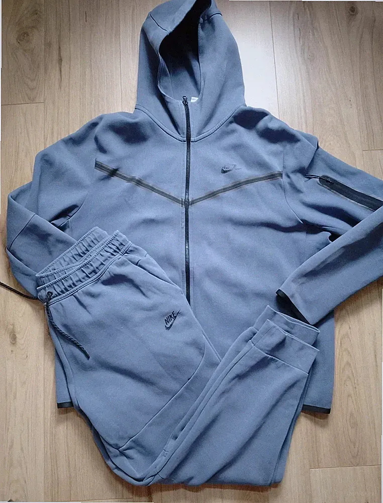 Nike Fleece Tech Jogginganzug XL Lila Schwarz Tracksuit Sport Laufen Athletisch