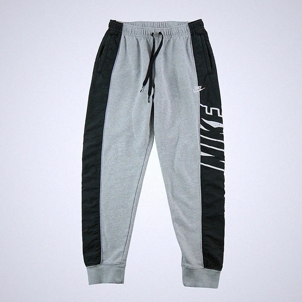 Nike Herren Jogginghose Größe M #QWE0543