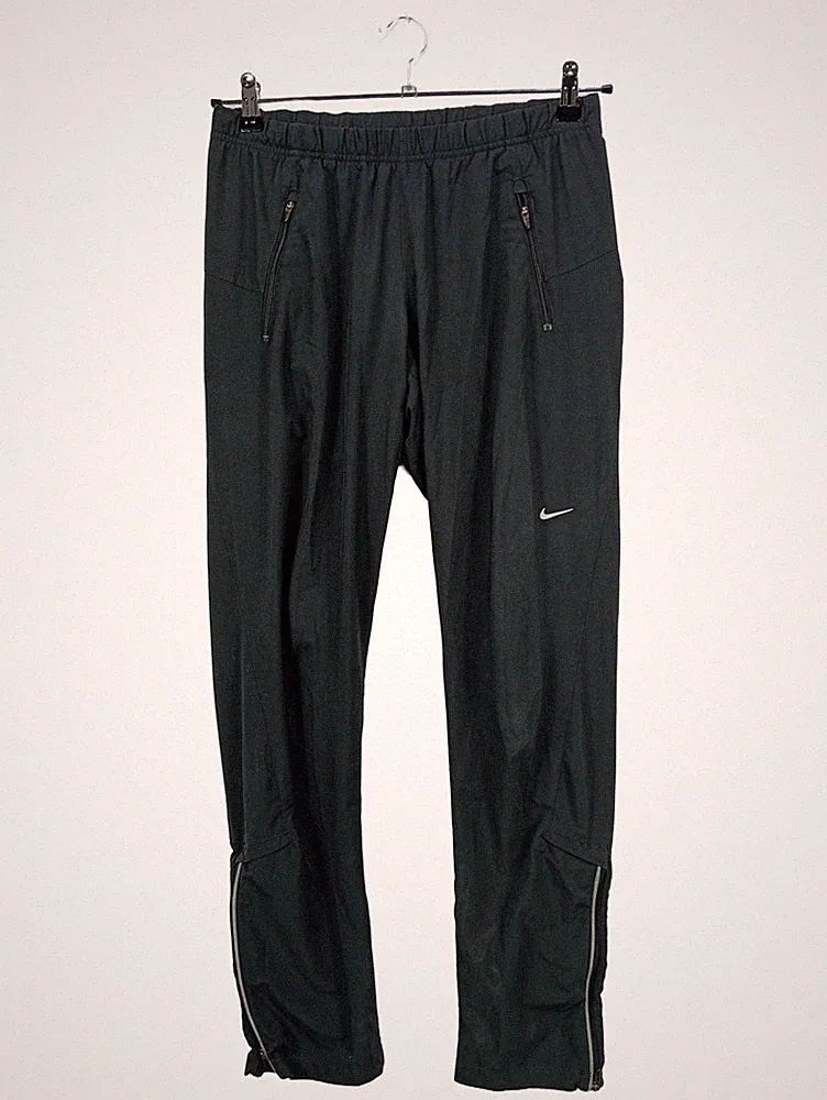 Nike Herren Jogginghose Sporthose Schwarz Gr. 46/S Dri-Fit
