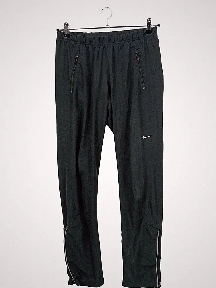 Nike Herren Jogginghose Sporthose Schwarz Gr. 46/S Dri-Fit