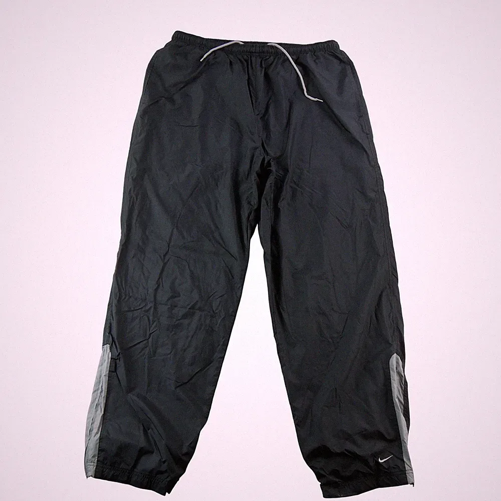 Nike Herren Jogginghose Swoosh Stickerei Größe 3XL #QWE3642