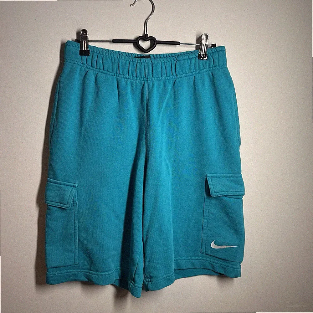 Nike Herren Standard Fit Cargo Jogginghose Größe XS Taschen Freizeit