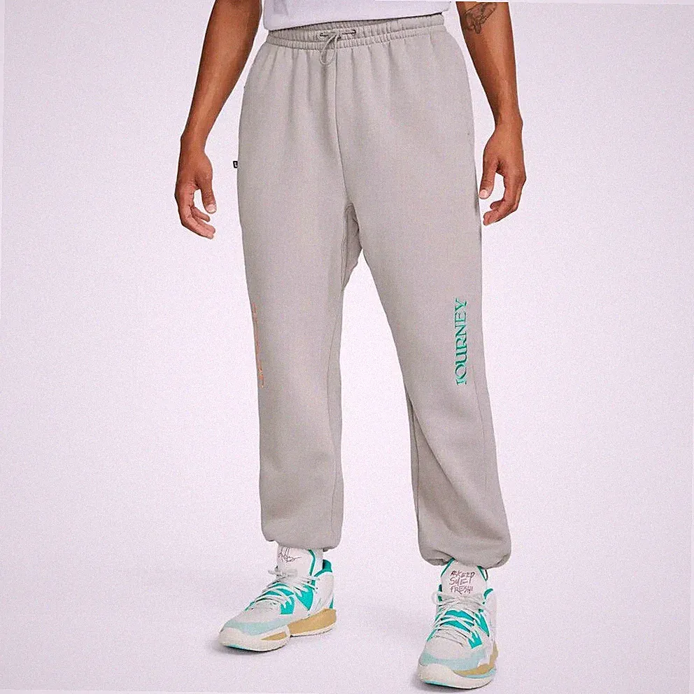 Nike Herren Trainings Hose Kyrie Journey Reward Fleece DQ6113-016 Jogging Neu L