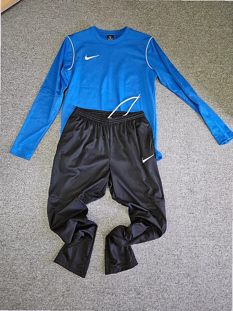 Nike Herren Trainingsanzug Sportanzug Jogginganzug Fußball Gr.M