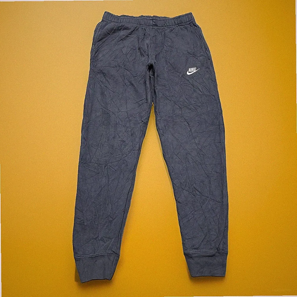 Nike Herren Trainingshose Jogginghose Sporthose Sweatpant Gr. S #EE7-34