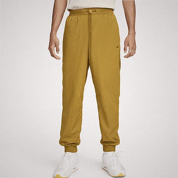 Nike Herren Trainingshose Repel Tech Pack FB7370-716 Jogging Braun Sport Neu XS
