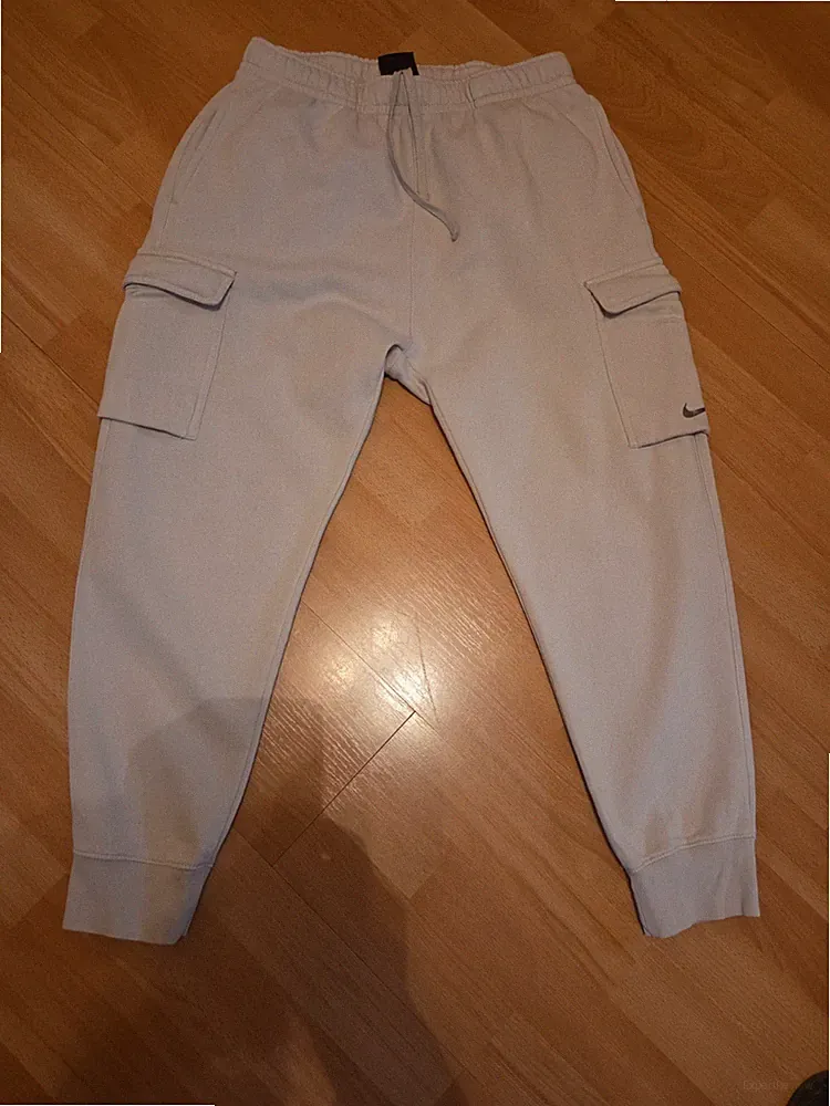 Nike Jogginghose Cargohose Herren Trainingshose Sporthose mit Logo