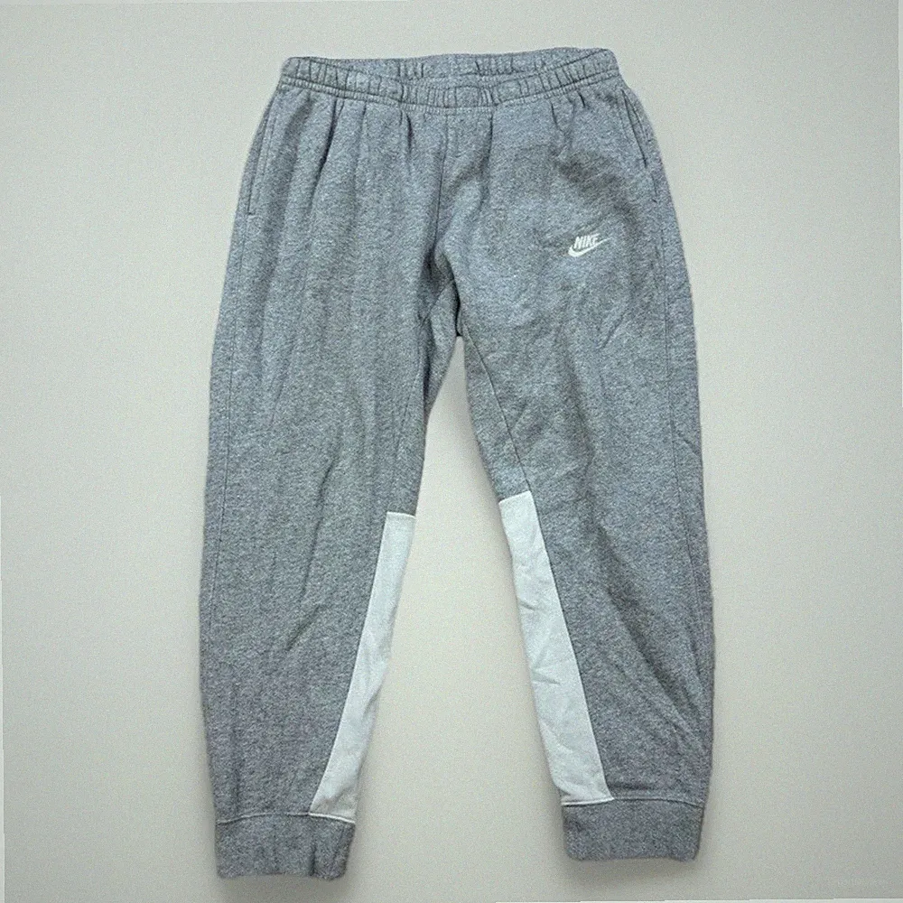 Nike Jogginghose Grau Weiß Herren Größe L Fleece Sportswear Jogger Sweatpants