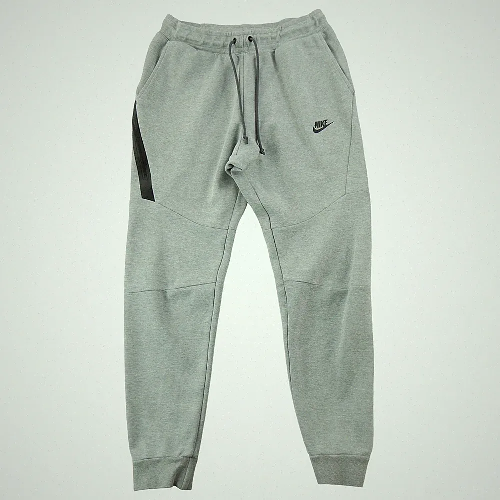 Nike Jogginghose Herren für Cardio Training Größe M #QWE3923