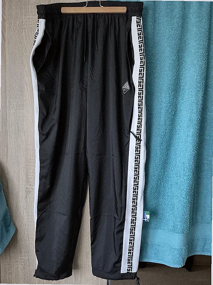 Nike Jogginghose, Herren, Gr. 2XL, schwarz,CD9552-010, 3 Taschen,neu m.Anhänger