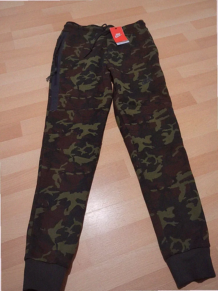 Nike Jogginghose Herren Gr.S Camouflage