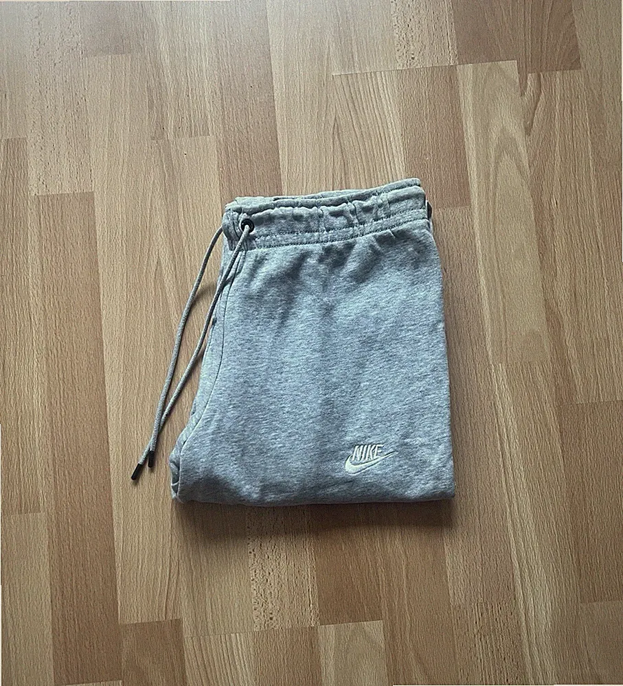 Nike Jogginghose Herren Grau Gr.M