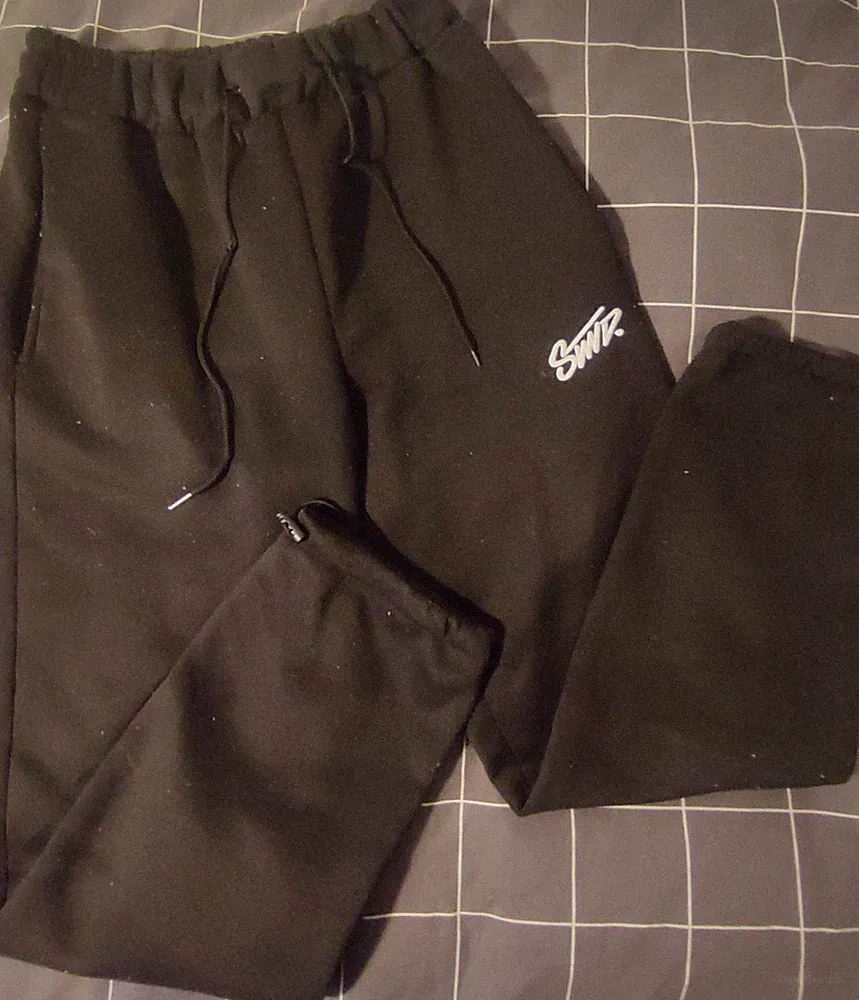 Nike Jogginghose Herren S schwarz mit Logo, gerades Bein, elastischer Bund