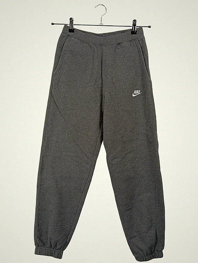 Nike Jogginghose Kinder Sweatpants Baumwolle Grau Meliert Logo Gr. 152